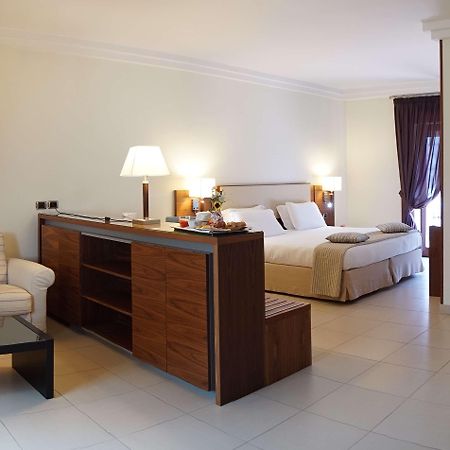 Suites & Residence Hotel Pozzuoli Exteriör bild