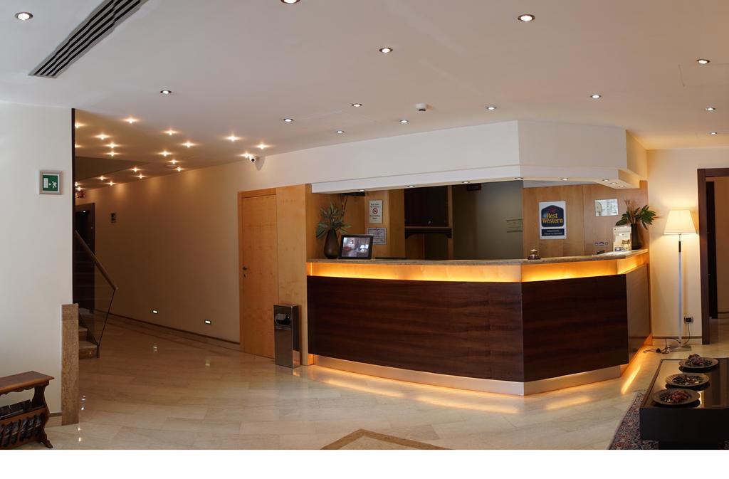 Suites & Residence Hotel Pozzuoli Exteriör bild