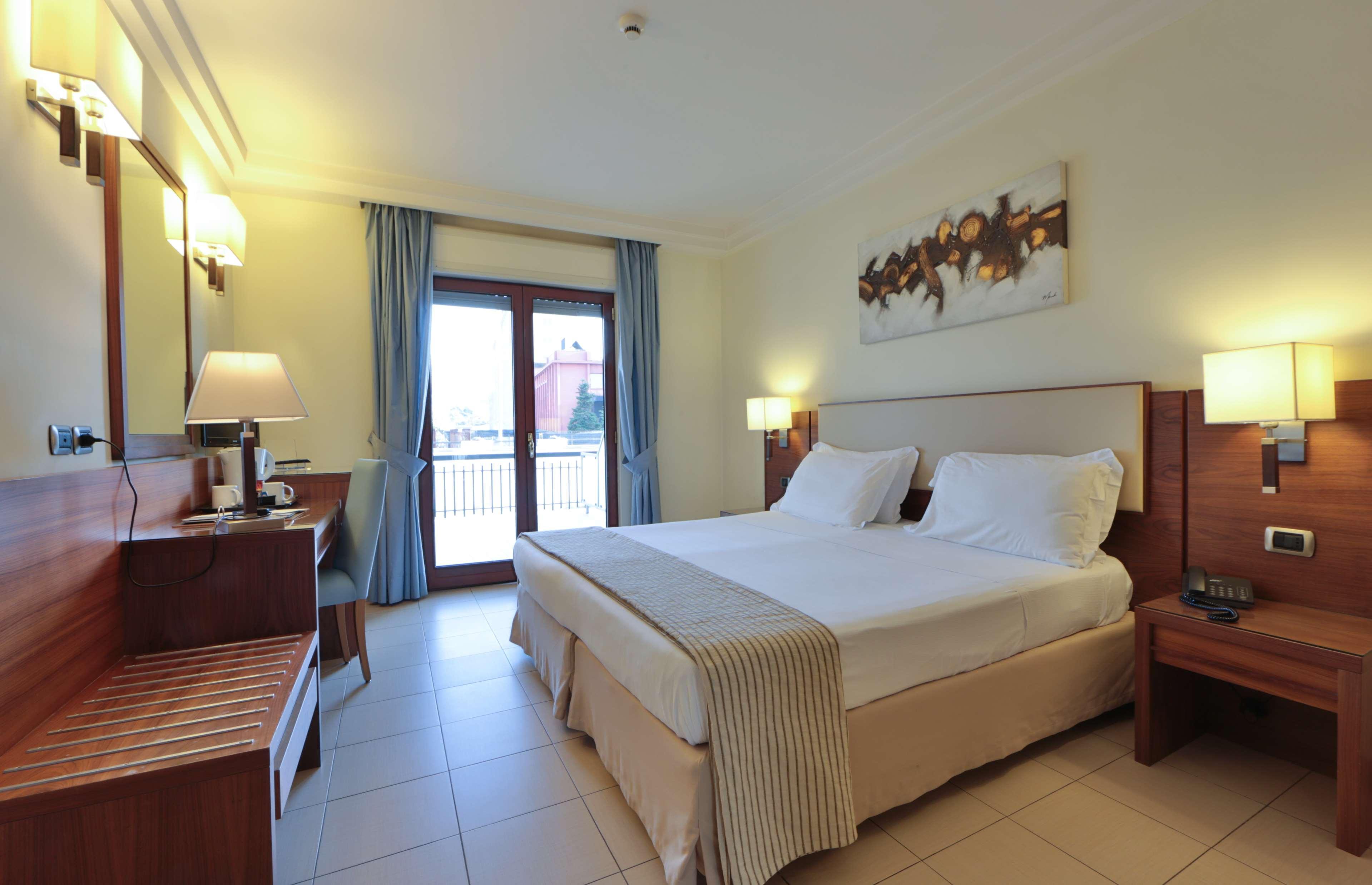 Suites & Residence Hotel Pozzuoli Exteriör bild